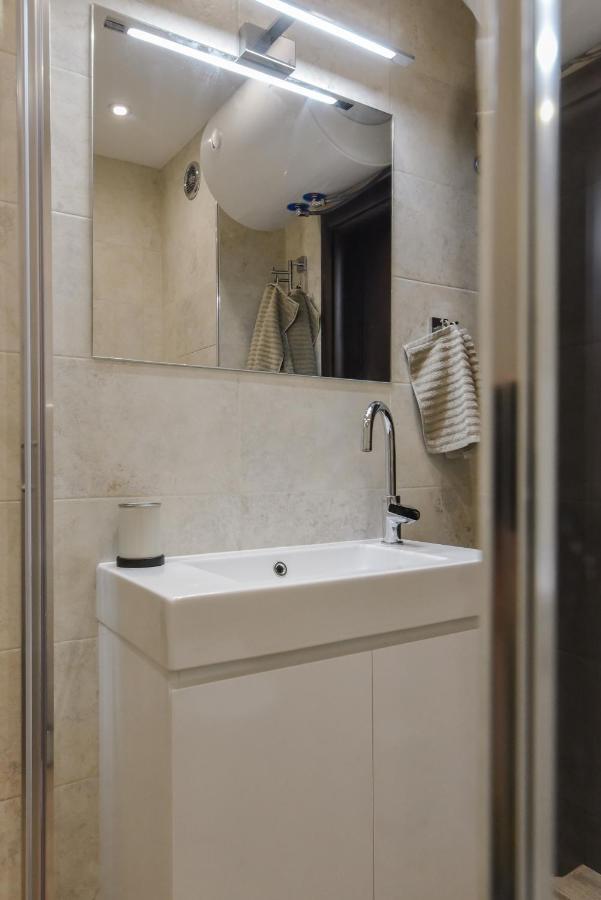 The Grunge Spot - Charming New 1-Bedroom By Flat Mаnager Sofia Eksteriør bilde